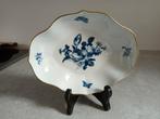 MEISSEN porseleinen schaal met bloemmotief, Antiek en Kunst, Ophalen of Verzenden
