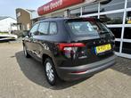 Skoda Karoq 1.0 TSI Greentech 115pk Business Edition, Smartl, Stof, Gebruikt, Zwart, Handgeschakeld