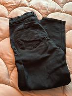 Zwarte Stradivarius Mom Jeans - Maat 40, Ophalen of Verzenden, Zo goed als nieuw, Zwart