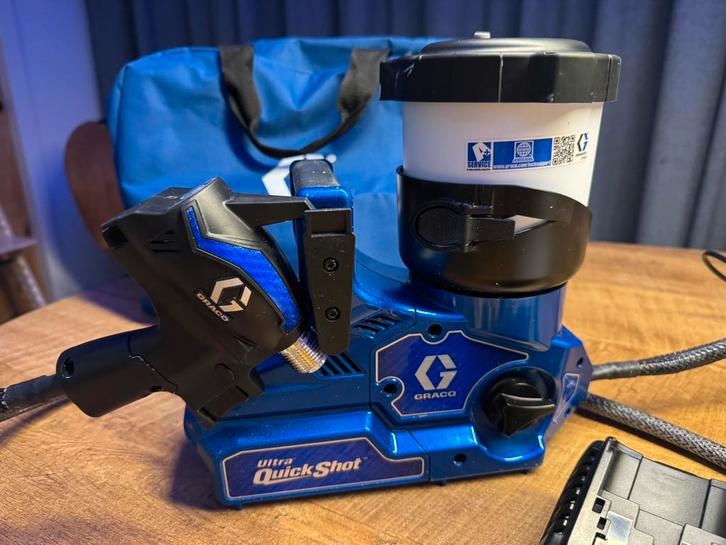 Graco Quickshot Ultra - Één week oud - volledig garantie, Doe-het-zelf en Verbouw, Schildersmaterialen, Zo goed als nieuw, Verfspuit of Verfpomp