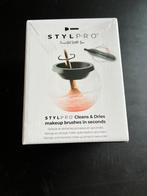 019 - Stylpro make up brush CLEANER & DRYER, Ophalen of Verzenden, Zo goed als nieuw, Gehele gezicht, Toebehoren
