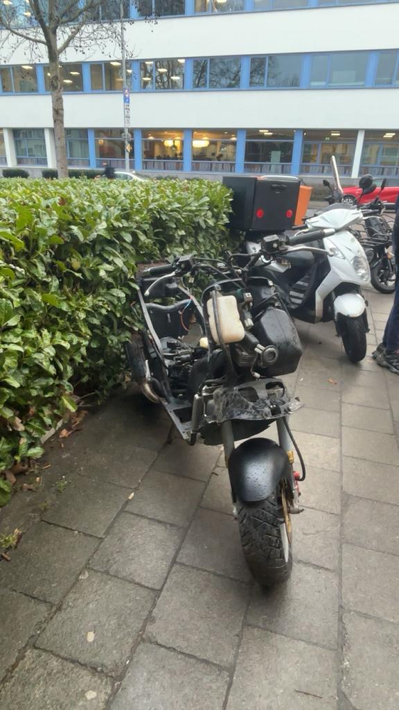 Gilera runner MO7 SP DD, Fietsen en Brommers, Scooters | Piaggio, Gebruikt, Overige modellen, Ophalen