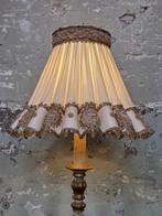 Grote crèmekleurige lampenkap met barokdetails, Ophalen, Gebruikt, Barok / Klassiek / Vintage, 25 tot 50 cm