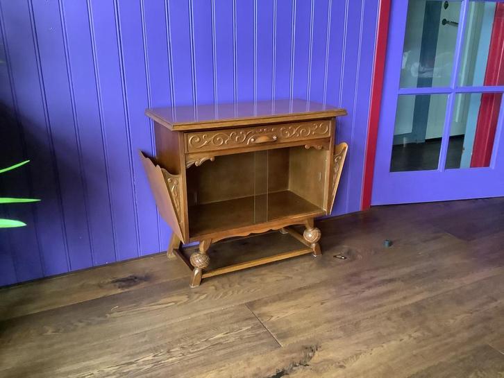 OPGELET: LEUK “OUD” Theekastje met lade en geslepen glas!!, Antiek en Kunst, Antiek | Meubels | Kasten, Ophalen