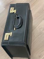 Leren aktekoffer, groot formaat., Sieraden, Tassen en Uiterlijk, Koffers, Gebruikt, Slot, Ophalen of Verzenden, Minder dan 35 cm