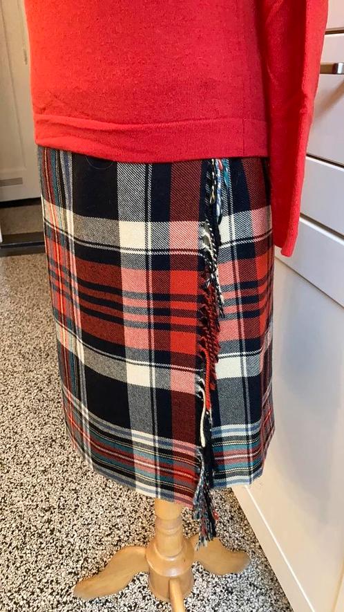 PAUW rode ruiten rok, 100% wol in maat 1, Kleding | Dames, Rokken, Zo goed als nieuw, Maat 36 (S), Rood, Knielengte, Ophalen of Verzenden
