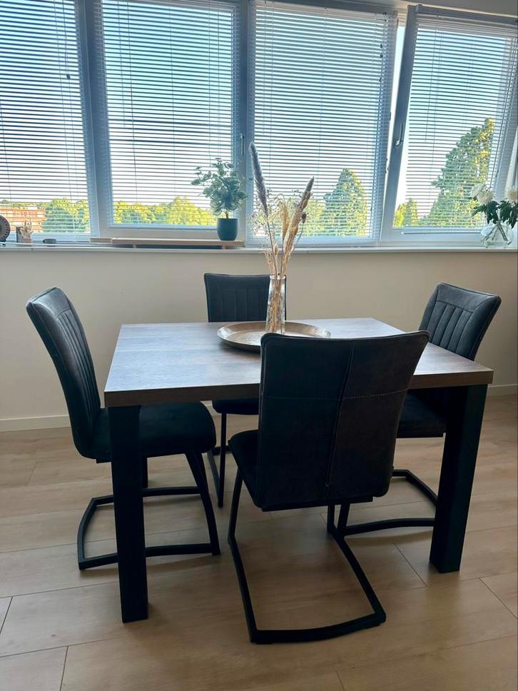 Prachtige Eetkamer Tafel, Huis en Inrichting, Complete eetkamers, Zo goed als nieuw, Ophalen of Verzenden
