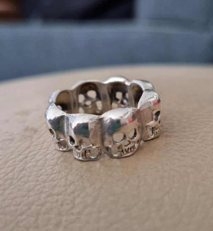 Maat 19,25- Zilveren (925) GOTHIC / GOTISCHE ring DOODSHOOFD, Sieraden, Tassen en Uiterlijk, Ringen, Zo goed als nieuw, Dame of Heer