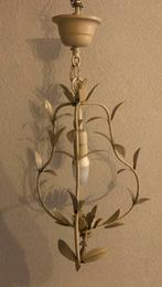 Crèmekleurige Franse brocante kroonluchter, Huis en Inrichting, Lampen | Kroonluchters, Ophalen, Gebruikt, Metaal, Brocante landelijk