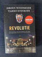 REVOLUTIE - Jeroen Windmeijer & Tjarko Evenboer - Nieuw, Boeken, Thrillers, Ophalen of Verzenden, Zo goed als nieuw, Nederland
