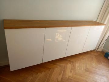Wit Dressoir van Ikea method bovenkasten met houten blad beschikbaar voor biedingen
