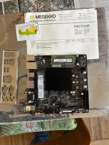 ASUS Prime N100I-D D4/8GB DDR4/256GB met Windows 11 Pro beschikbaar voor biedingen