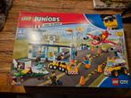 LEGO Juniors City Luchthaven 10764 - Compleet!, Kinderen en Baby's, Speelgoed | Duplo en Lego, Ophalen of Verzenden, Zo goed als nieuw