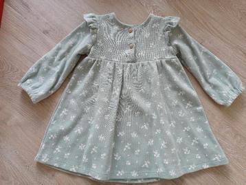 Jurk met bloemmotief C&A beschikbaar voor biedingen