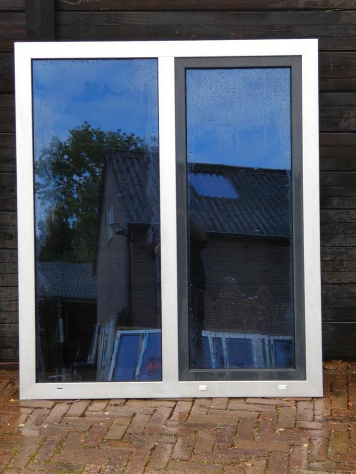 Aluminium raamkozijn (125 cm x 148,5 cm) BxH, Doe-het-zelf en Verbouw, Glas en Ramen, Gebruikt, Gevelraam of Ruit, 120 tot 160 cm