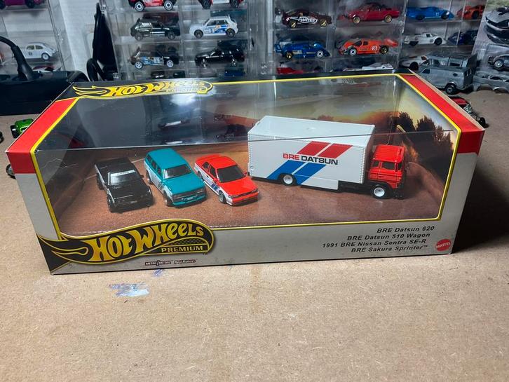 Hotwheels Premium Diorama - BRE Datsun (2), Hobby en Vrije tijd, Modelauto's | Overige schalen, Nieuw, Auto, Ophalen of Verzenden