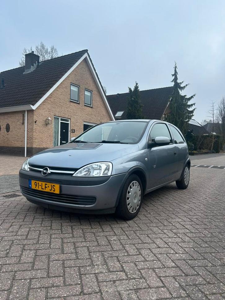 Opel Corsa 1.2 16V 3D 2002 Grijs, Auto's, Opel, Particulier, Corsa, Benzine, C, Hatchback, Handgeschakeld, Origineel Nederlands