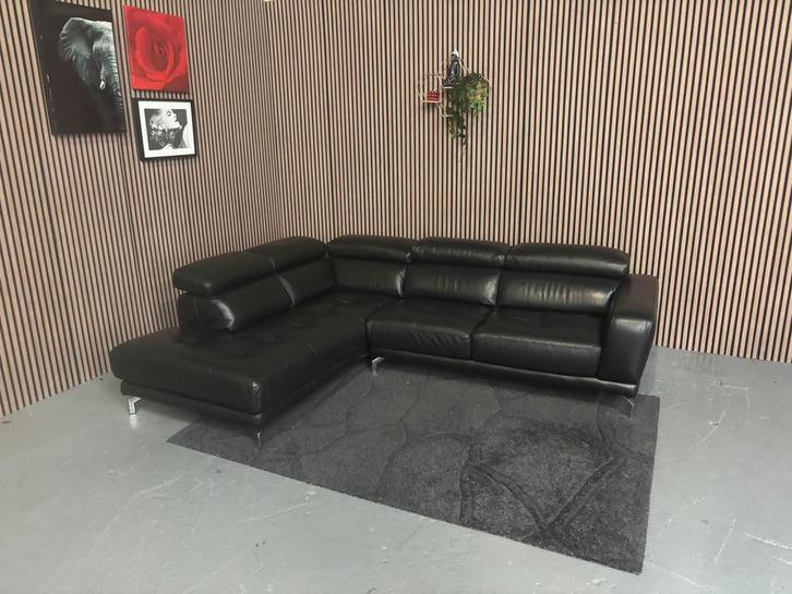 GRATIS LEVERING Montel Hoekbank Leer 265x210 GEREINIGD, Huis en Inrichting, Banken | Bankstellen, Zo goed als nieuw, Hoekbank