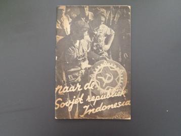 boekje Naar de Sovjet republiek Indonesia beschikbaar voor biedingen
