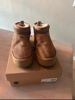 Uggs classic ultra mini platform, UGG, Bruin, Ophalen of Verzenden, Gedragen