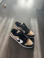 Nike Dunk low UNLOCKED BY YOU - M45.5, Kleding | Heren, Schoenen, Ophalen, Nieuw, Overige kleuren