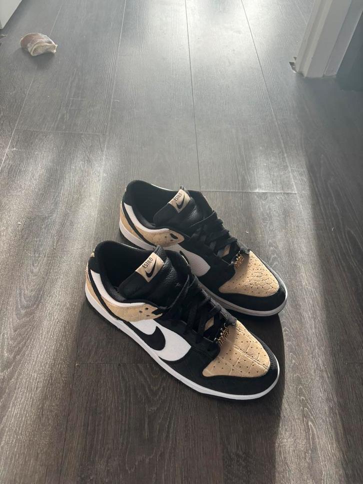 Nike Dunk low UNLOCKED BY YOU - M45.5, Kleding | Heren, Schoenen, Nieuw, Overige kleuren, Ophalen