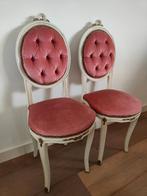 Antieke stoelen, Ophalen