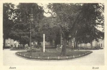 Assen - Brink - volk fiets - ongelopen beschikbaar voor biedingen