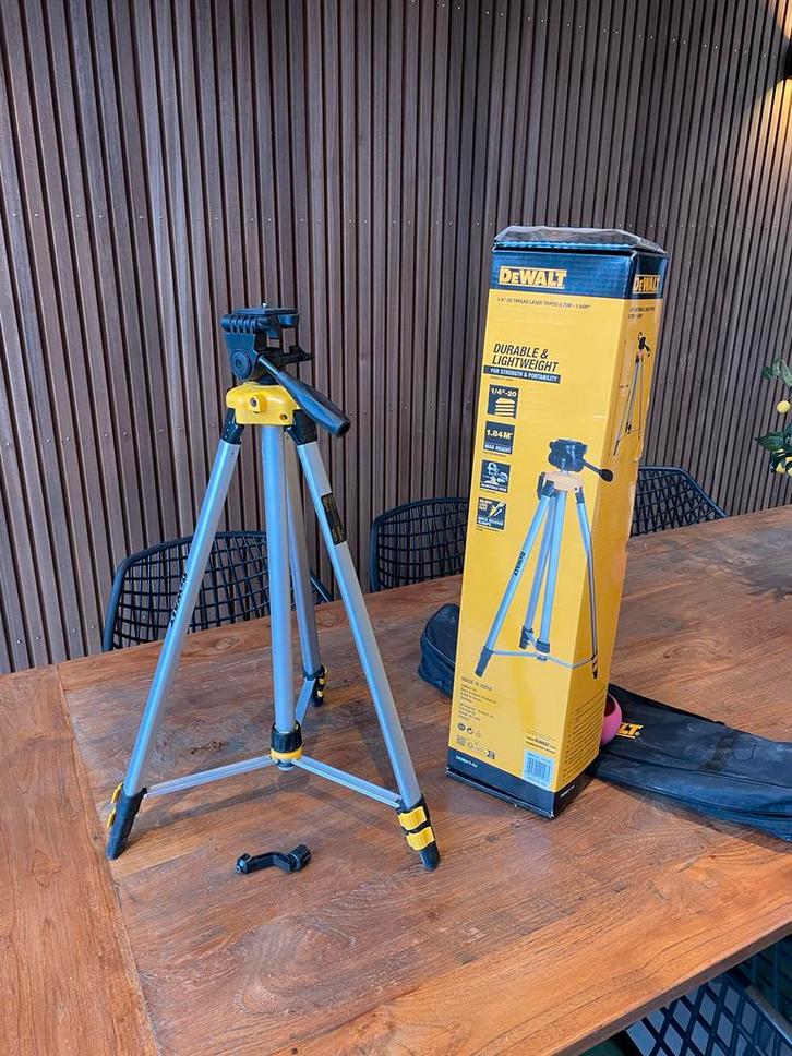 DeWalt DE0881T-XJ Statief, Doe-het-zelf en Verbouw, Meetapparatuur, Gebruikt, Overige meters, Verzenden