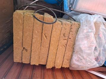 9 stuks isolatie materiaal  beschikbaar voor biedingen