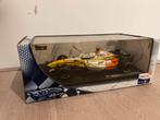 Hot Wheels Renault F1 R27 1:18, Hobby en Vrije tijd, Modelauto's | 1:18, Ophalen, Zo goed als nieuw, Auto, Hot Wheels