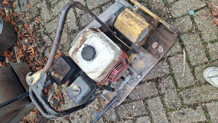 Wacker 1750 trilplaat met Honda 160 motor, Doe-het-zelf en Verbouw, Gereedschap | Overige machines, Gebruikt, Ophalen