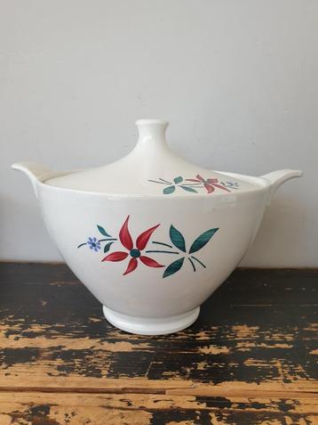 Vintage soepterrine Regout California beschikbaar voor biedingen