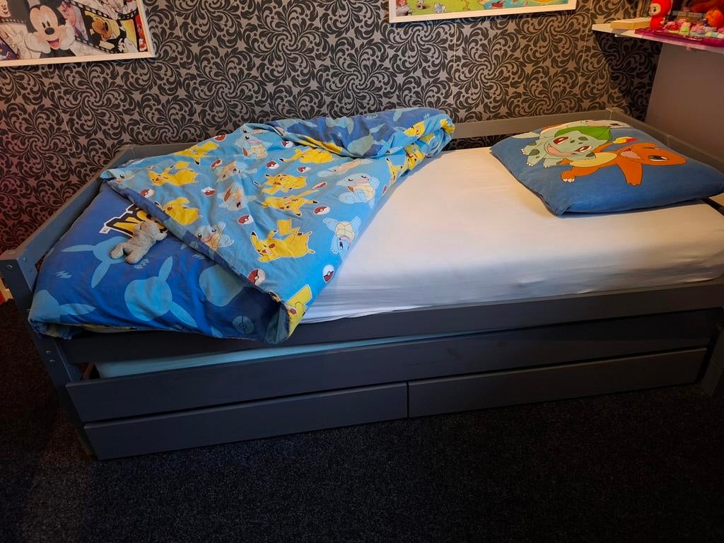 Tienerkamer met onderschuifbed, bureau en stoel, Kinderen en Baby's, Kinderkamer | Bedden, Lattenbodem, 85 tot 100 cm, Ophalen of Verzenden