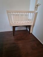 kidsmill sixties walnoot hoogglans wit, Kinderen en Baby's, Babywiegjes en Ledikanten, Ophalen, Zo goed als nieuw, Wieg