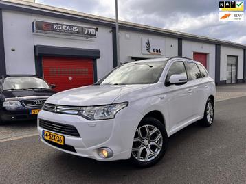 Mitsubishi Outlander 2.0 PHEV Instyle+ beschikbaar voor biedingen