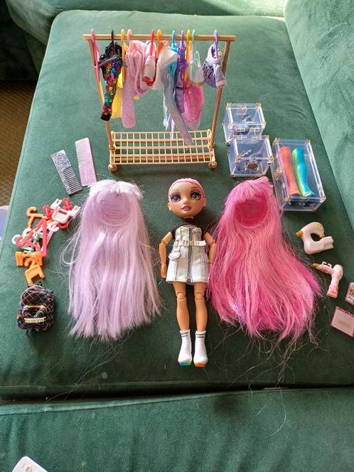 Rainbow high fashion studio, Kinderen en Baby's, Speelgoed | Poppen, Gebruikt, Overige typen, Ophalen of Verzenden