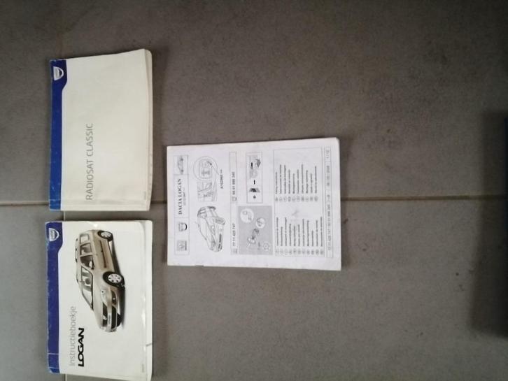 Gebruikershandleiding+div DACIA LOGAN  2007/2012, Auto diversen, Handleidingen en Instructieboekjes, Ophalen of Verzenden