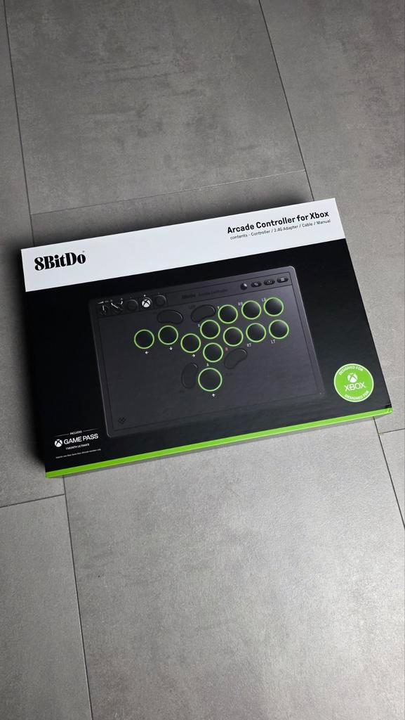 8BitDo Arcade Controller voor Xbox - Nieuwstaat!, Spelcomputers en Games, Spelcomputers | Overige Accessoires, Zo goed als nieuw