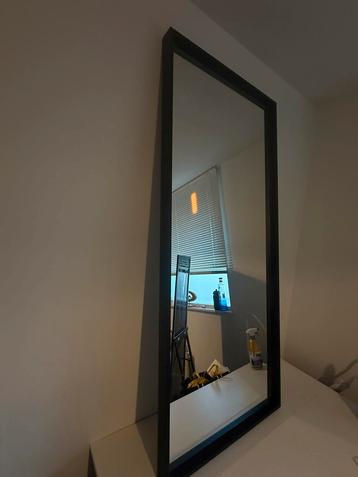 Spiegel Ikea beschikbaar voor biedingen