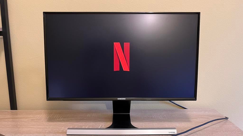 24 Inch Samsung monitor, Audio, Tv en Foto, Televisies, Ophalen of Verzenden, Zo goed als nieuw, 50 Hz, Samsung