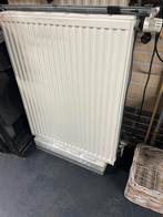 Radiator 70 breed 90 hoog, Doe-het-zelf en Verbouw, Verwarming en Radiatoren, Ophalen, Radiator, Zo goed als nieuw, 60 tot 150 cm