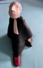 Handgemaakt beeld 'De Advocaat' afmeting: 26x26 cm, Ophalen of Verzenden