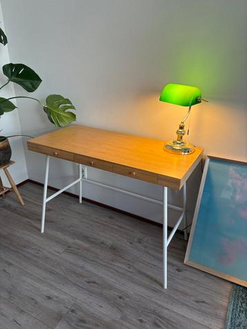 Ikea Lillåsen Bureau - Scandinavisch Design beschikbaar voor biedingen
