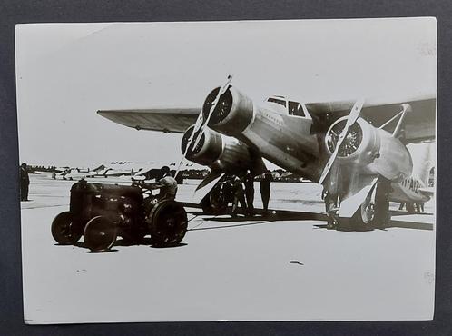 Foto van de KLM Fokker F.XX de PH-AIZ (F1033), Verzamelen, Luchtvaart en Vliegtuigspotten, Gebruikt, Kaart, Foto of Prent, Ophalen of Verzenden