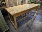 oude eettafel ``WOONWINKEL RUSTIEK``, Ophalen