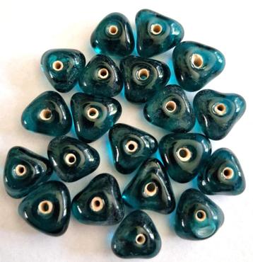 Turquoise driehoek glas kralen 10 mm beschikbaar voor biedingen