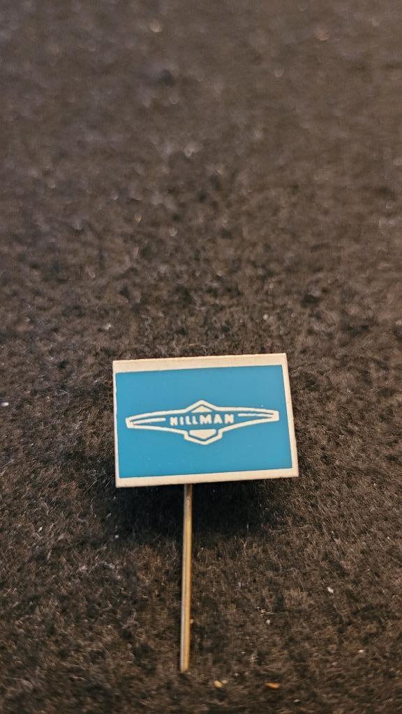 Hillman speldje, Verzamelen, Speldjes, Pins en Buttons, Zo goed als nieuw, Speldje of Pin, Merk, Verzenden