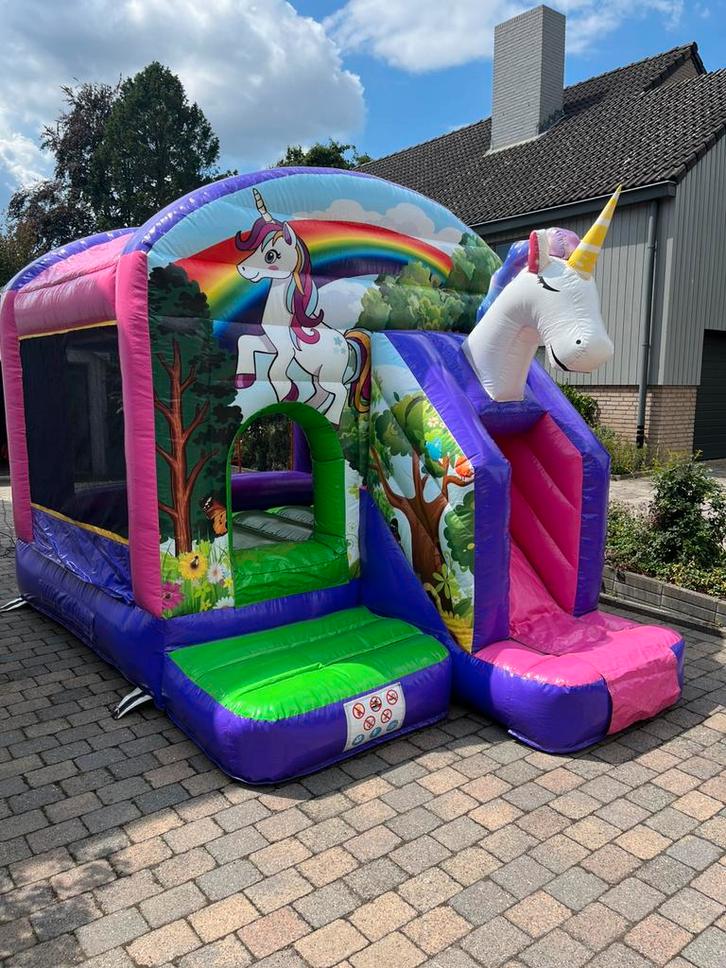 Unicorn springkussen te huur, Hobby en Vrije tijd, Feestartikelen | Verhuur, Zo goed als nieuw, Verjaardag, Ophalen of Verzenden