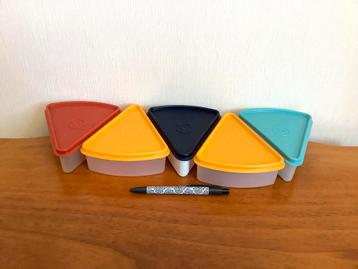 Tupperware 5 Briedoosjes Puntdoosjes Taartpuntjes. beschikbaar voor biedingen